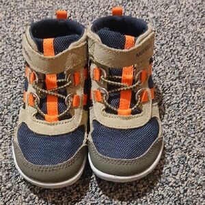 Merrell Tan and Orange Sneakers with Velcro Closure